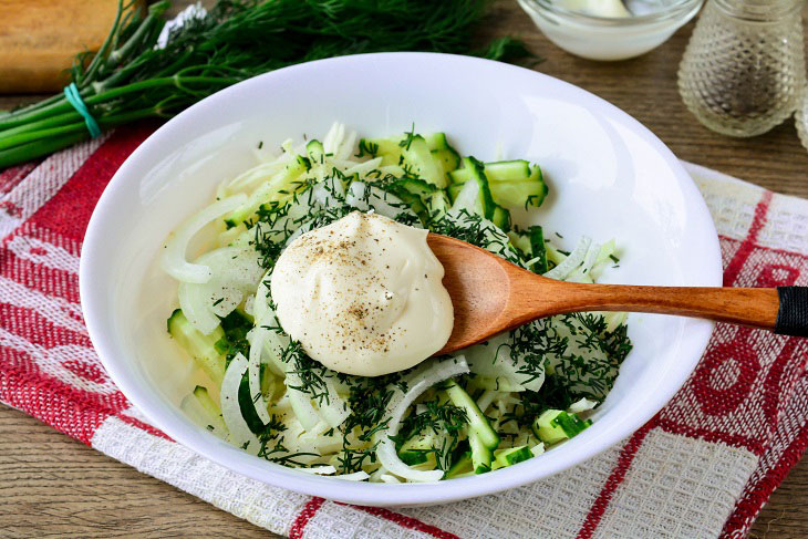 Salad "Proletarian" - a delicious dish of the simplest products