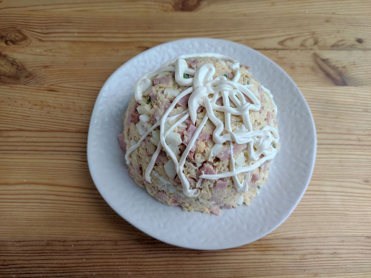 Salad "Women's coquetry" - beautiful and elegant