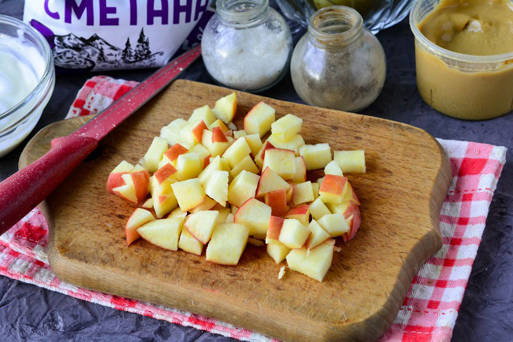 Onion salad in Polish - original and spicy taste