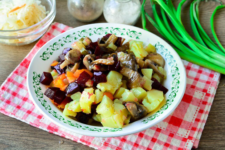 Vinaigrette with fried mushrooms - an original recipe for your favorite dish