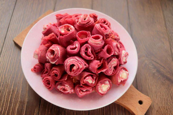 Salad "Bouquet of Roses" - beautiful and very tasty