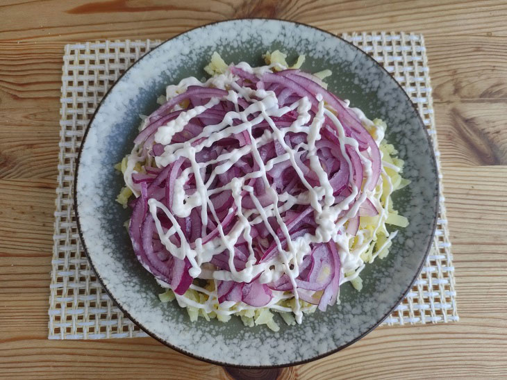 New Year's salad "Snowdrifts" - original and unusual