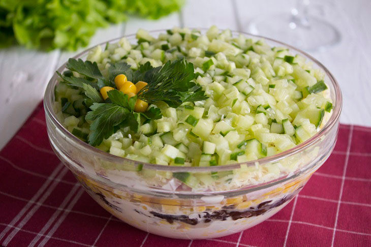 Salad "Tenderness" - hearty, tasty and elegant