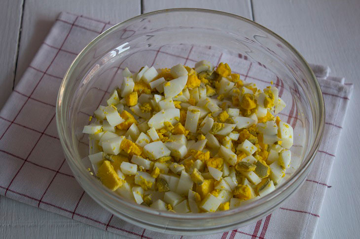 Salad "Tenderness" - hearty, tasty and elegant