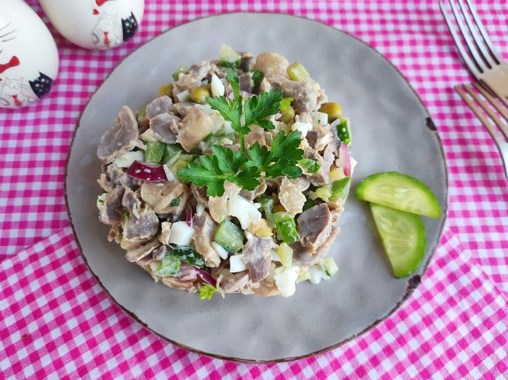 Salad "Navel of the Earth" - hearty and appetizing