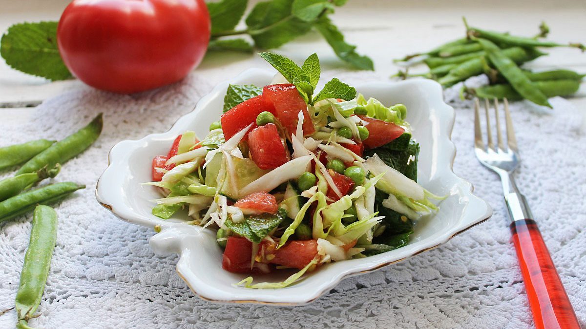 Salad “Motley garden” – vitamin, tasty and bright