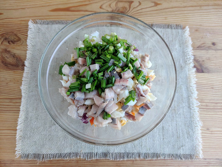 Finnish salad "Rosoli" - an original and quick recipe