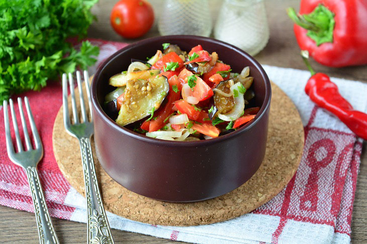 Armenian eggplant salad - spicy and tasty