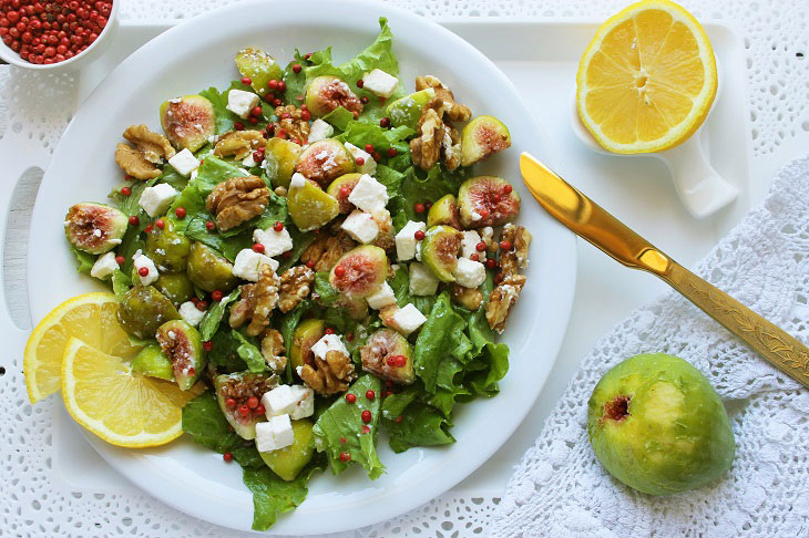 Salad "Gourmet" with walnuts - delicious and unusual