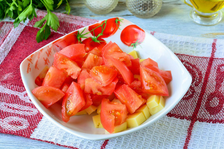 Salad "Duet" - juicy and refreshing