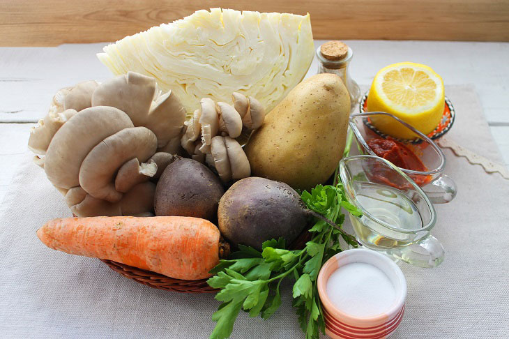 Lenten borscht with mushrooms - a special aroma and delicious taste