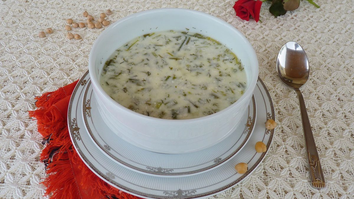Light soup “Dovga” – a delicious sour-milk dish in Azerbaijani style