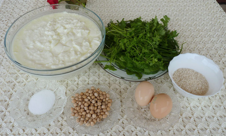 Light soup "Dovga" - a delicious sour-milk dish in Azerbaijani style