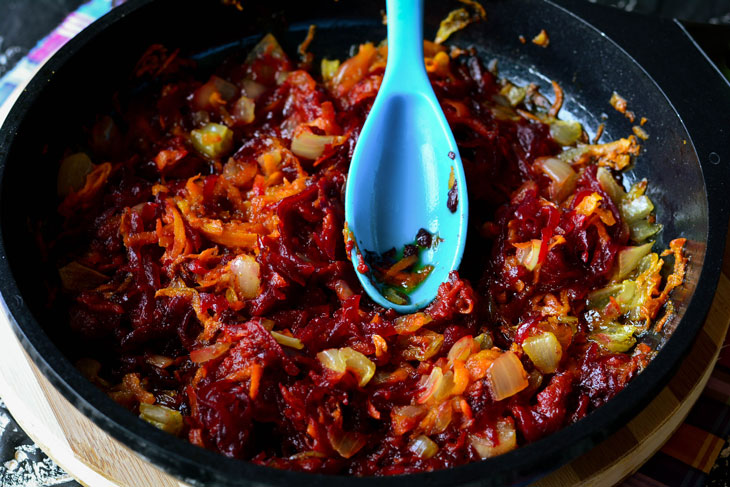 Lenten borsch - a hearty and tasty dish for every day