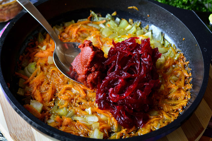 Lenten borsch - a hearty and tasty dish for every day