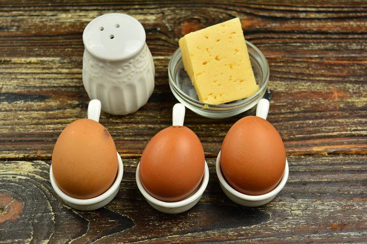 Oven mini scrambled eggs - a quick and easy breakfast dish