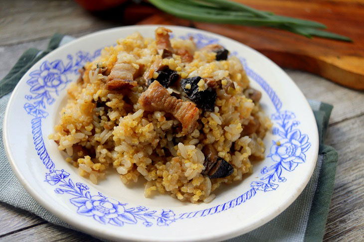 Porridge with millet and mushrooms - nutritious and aromatic