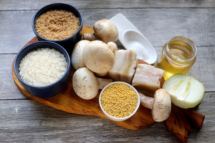 Porridge with millet and mushrooms - nutritious and aromatic