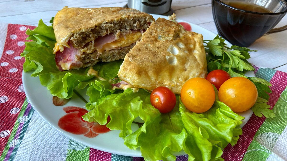 Omelette sandwiches – original, tasty and simple