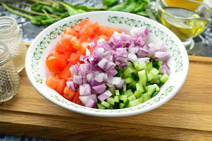 Salad "Shirazi" - a delicious recipe of Iranian cuisine