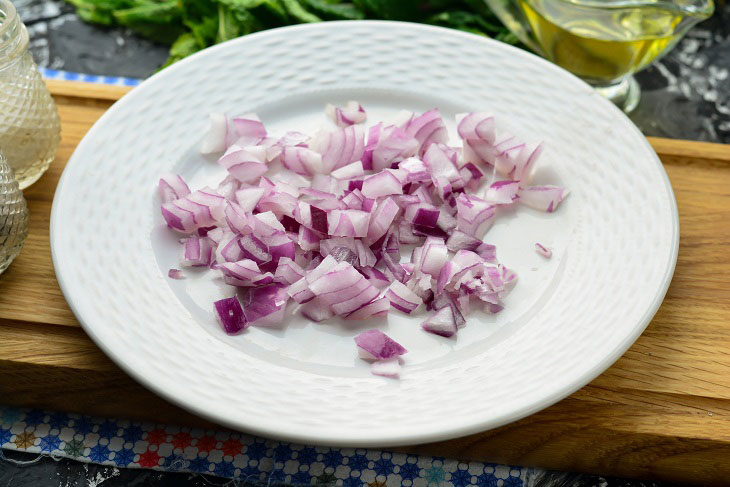 Salad "Shirazi" - a delicious recipe of Iranian cuisine