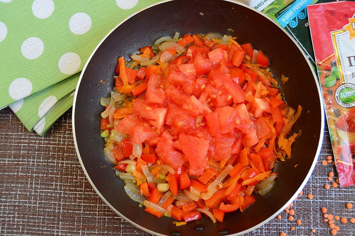 Italian lentil soup - thick, hearty and flavorful