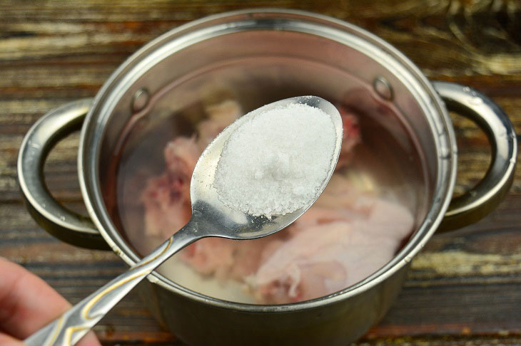 Chicken soup with cheese balls - delicious and satisfying