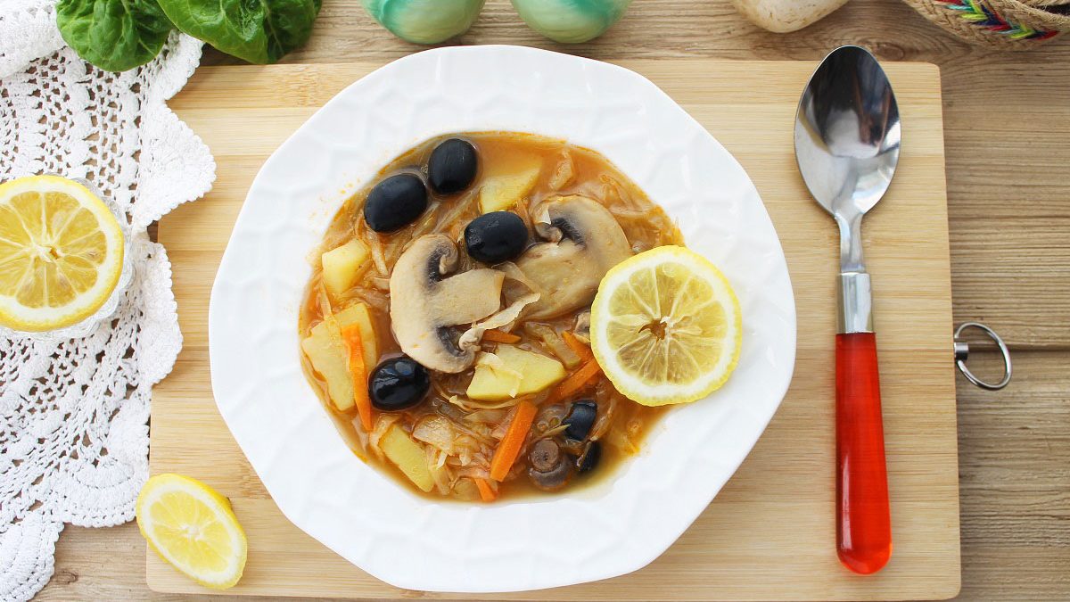 Mushroom solyanka – a simple, tasty and satisfying dish