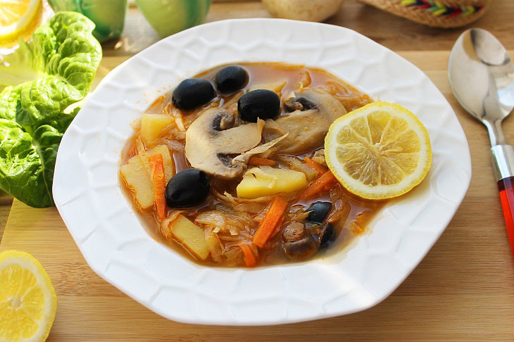 Mushroom solyanka - a simple, tasty and satisfying dish