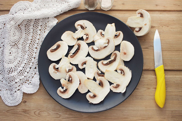 Mushroom solyanka - a simple, tasty and satisfying dish