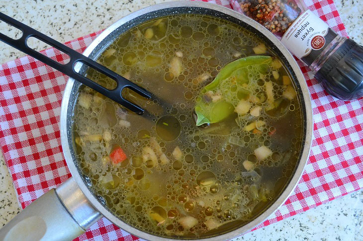 Fragrant mushroom soup - appetizing, tender and low-calorie