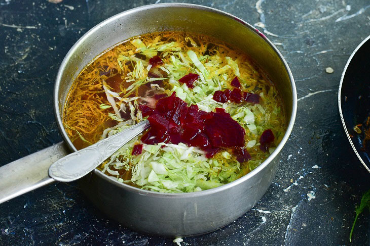 Borsch "Volynsky" in Ukrainian - savory and fragrant