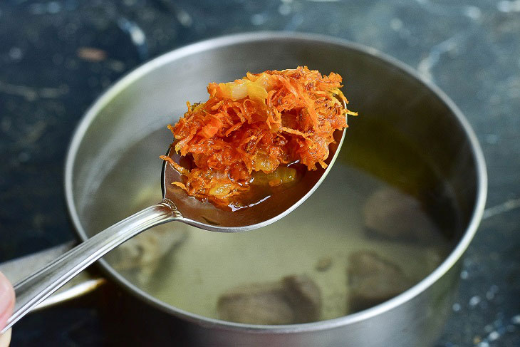 Borsch "Volynsky" in Ukrainian - savory and fragrant