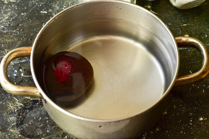 Borsch "Volynsky" in Ukrainian - savory and fragrant