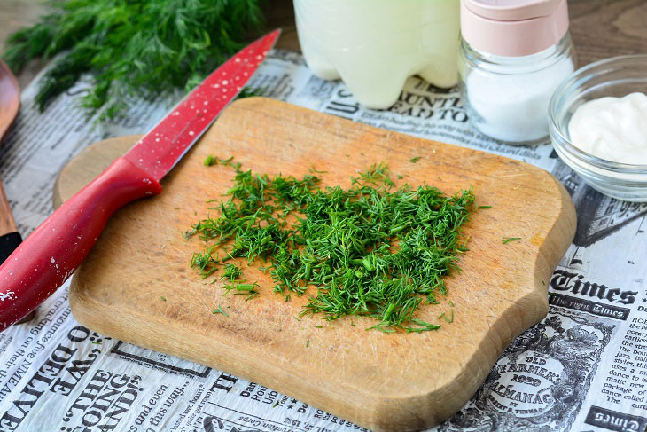 Okroshka on whey with sausages - refreshing and fragrant