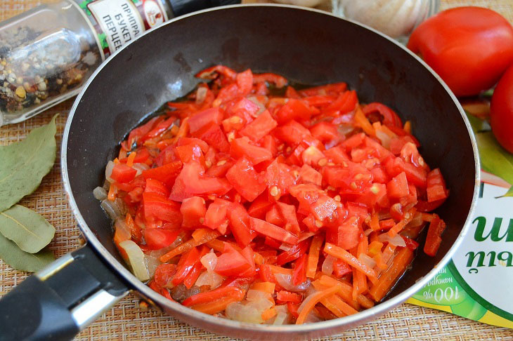 Soup "Slimyashka" with chicken and vegetables - tasty and low-calorie