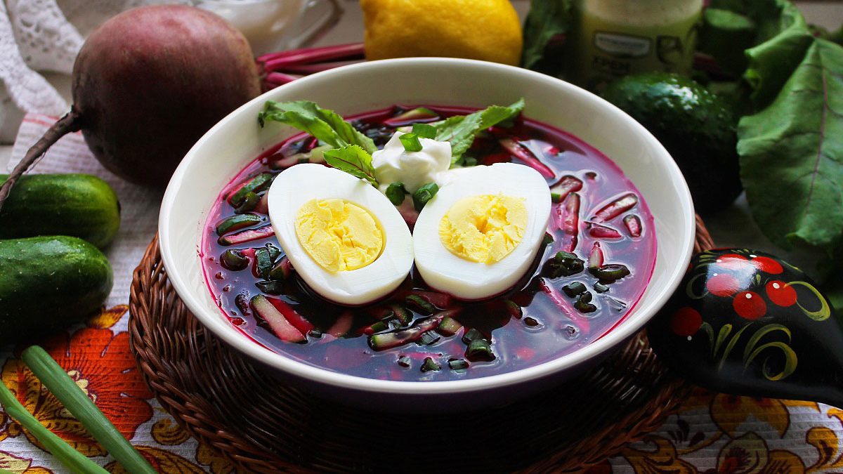 Cold beetroot with ham – a delicious summer soup