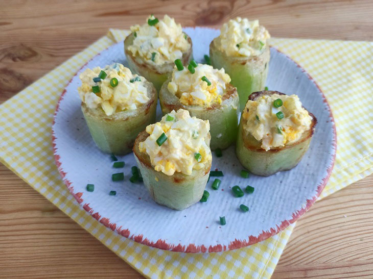 Fried cucumbers with eggs - an interesting and appetizing snack