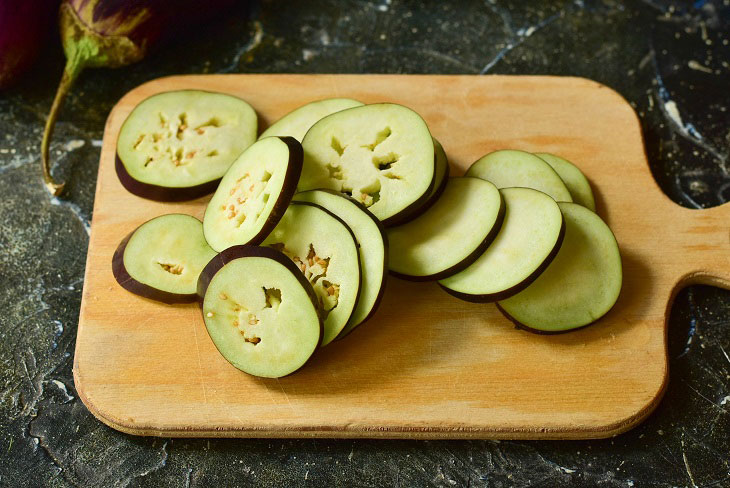 Eggplant acecils - an unusual Georgian appetizer