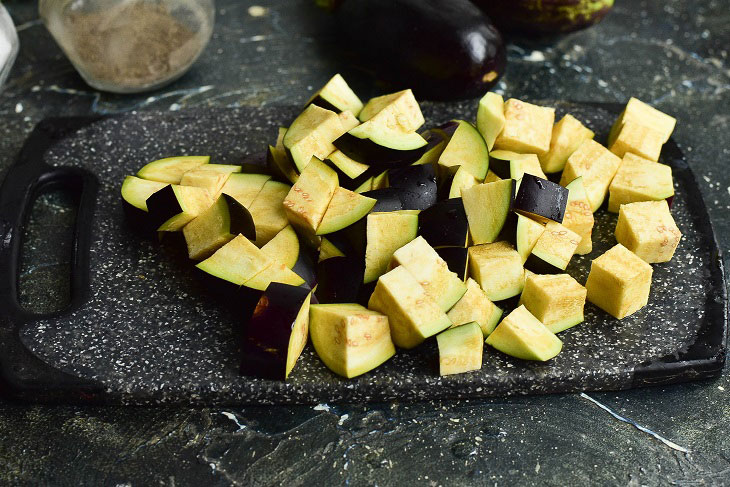 Eggplants in Belarusian - a delicious and original snack