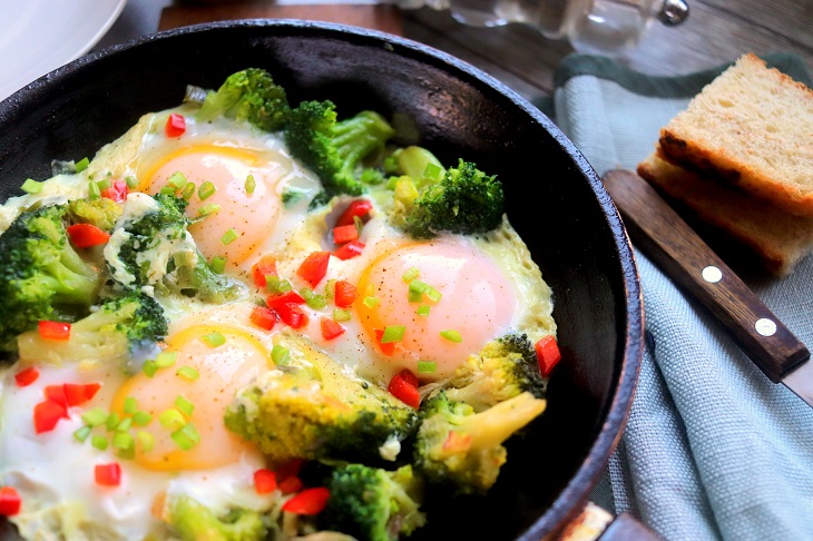 Broccoli scrambled eggs - a great breakfast recipe