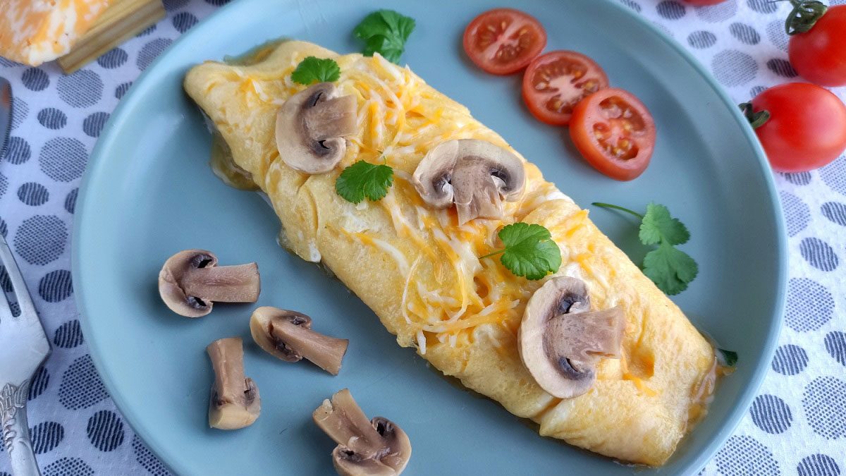 French omelette according to the classic recipe – tender, fluffy and delicious