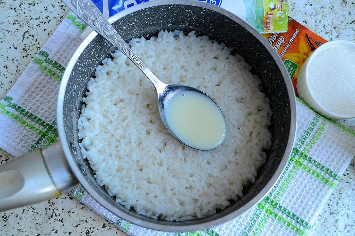 Rice porridge with condensed milk - a great breakfast dish