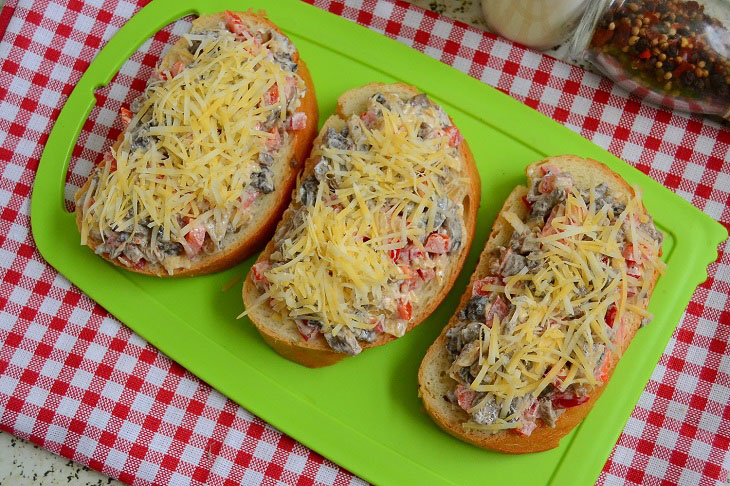 Hot sandwiches "A la julienne" - a quick and satisfying recipe