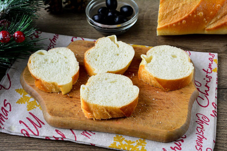 Tiger sandwiches on the New Year's table - elegant, tasty and satisfying