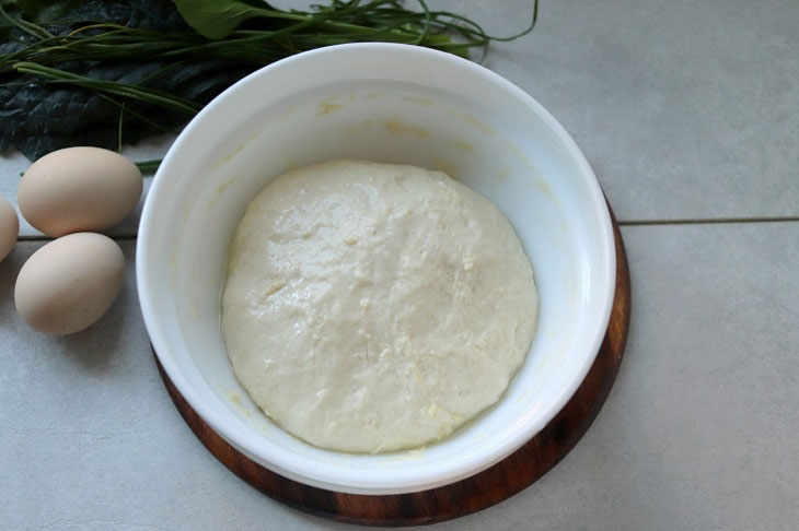 Egg and Onion Pies in a Frying Pan - A Delicious Recipe Without the Hassle