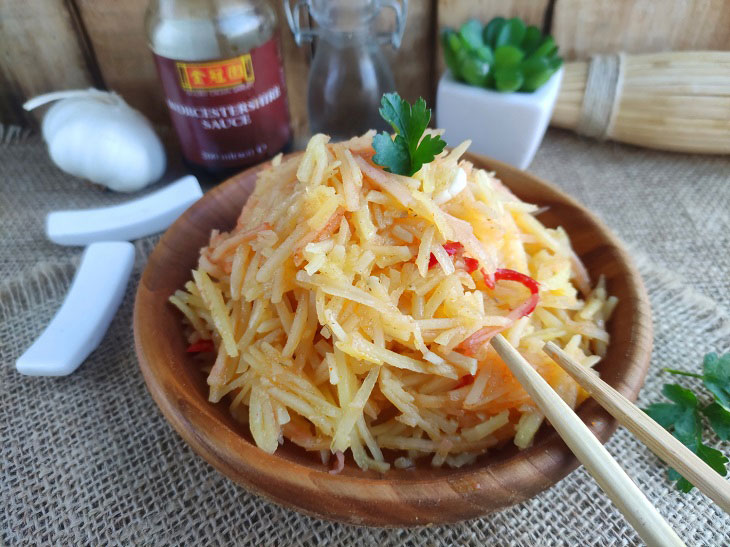 Korean-style potatoes - a savory and fragrant snack