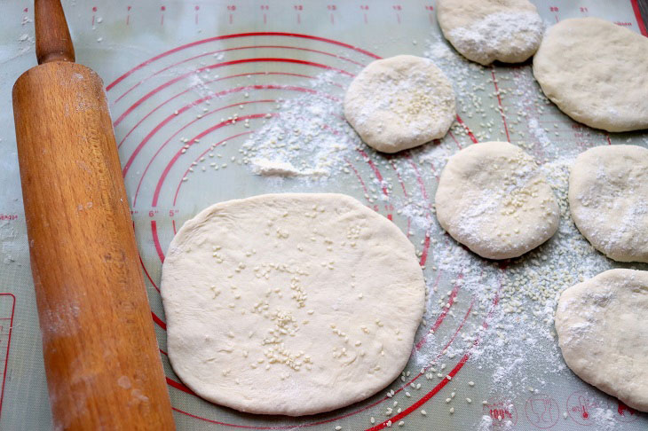 Flatbreads "Bhaturi" - a delicious snack of Indian cuisine