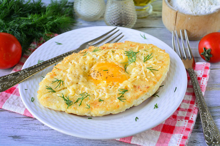 Lazy cottage cheese khachapuri in Adjarian - fast, tasty and satisfying