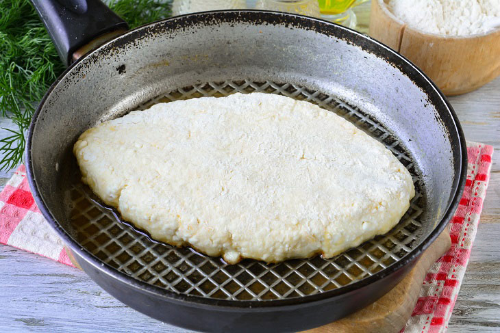 Lazy cottage cheese khachapuri in Adjarian - fast, tasty and satisfying